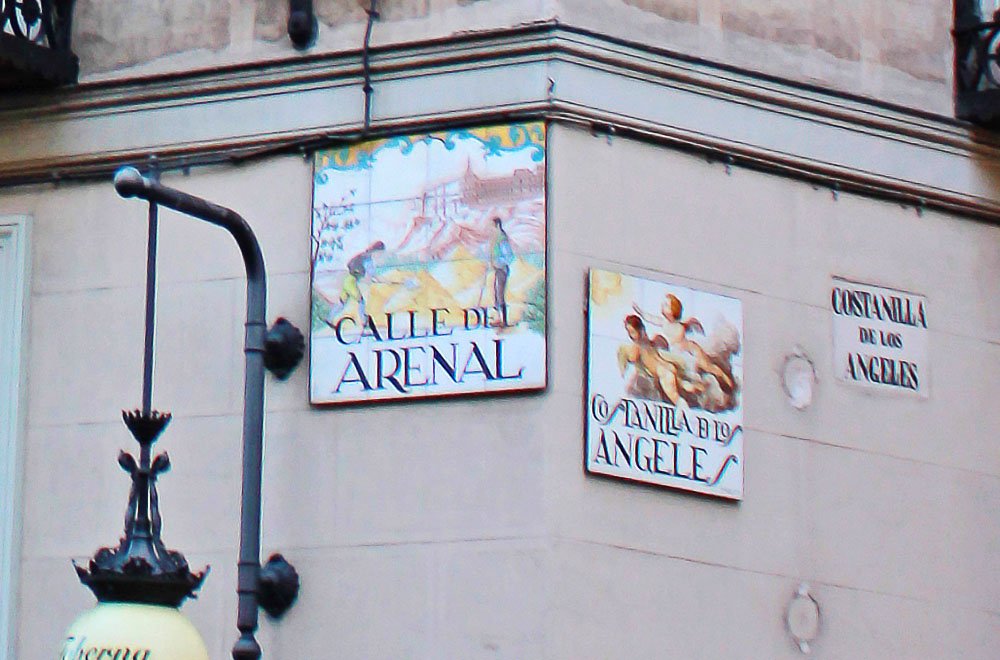 Madrid's street signs: Calle del Arenal • The Petite Wanderess
