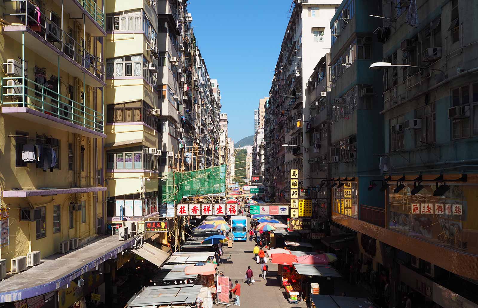 Travel trips - Hong Kong • The Petite Wanderess